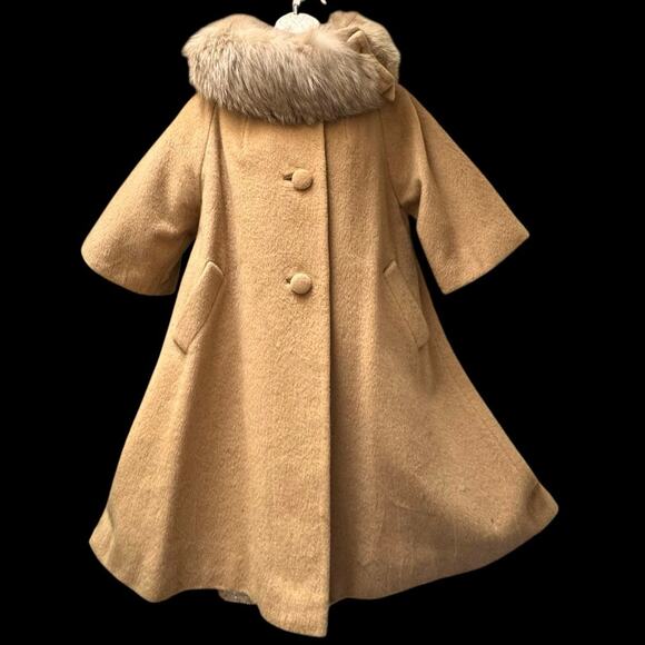 1960s Lilli Ann Tisse a Paris Caramel Swing Mohair Coat w/ Fur Collar, Bow 39” - Picture 2 of 16
